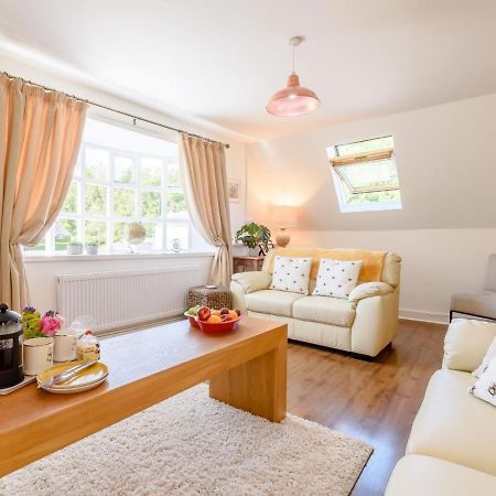 Waters Edge Apartment Ystradgynlais Dış mekan fotoğraf