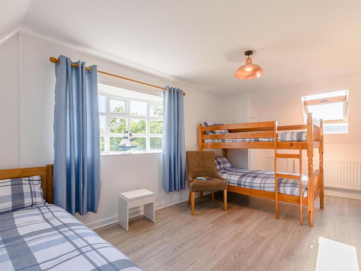 Waters Edge Apartment Ystradgynlais Dış mekan fotoğraf