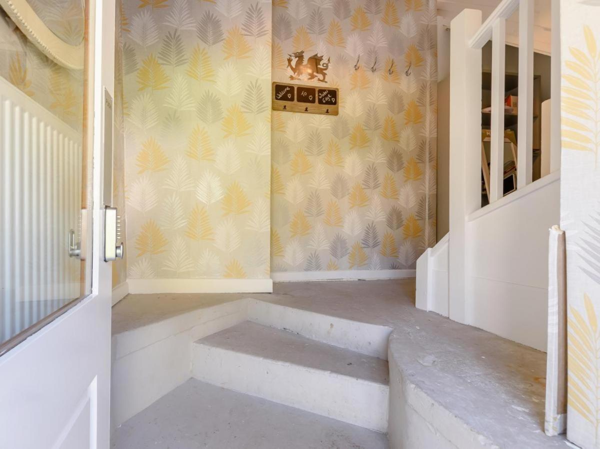 Waters Edge Apartment Ystradgynlais Dış mekan fotoğraf